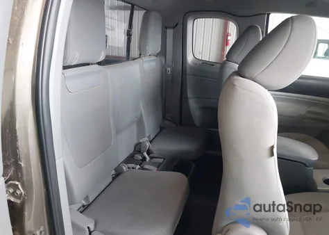 2013 Toyota Tacoma from USA, damaged, VIN 5TFTX4CN8DX025409